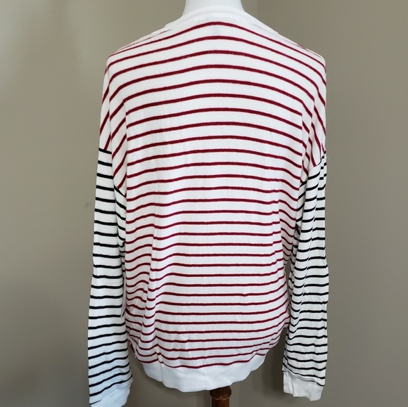 Striped contrast sleeves sweater - Picture 3 of 4